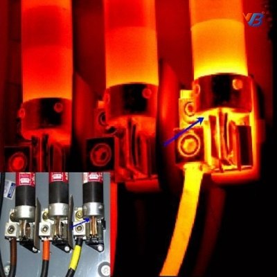 Thermogram of three fuse holders with one terminal hotter than the other two under the same load